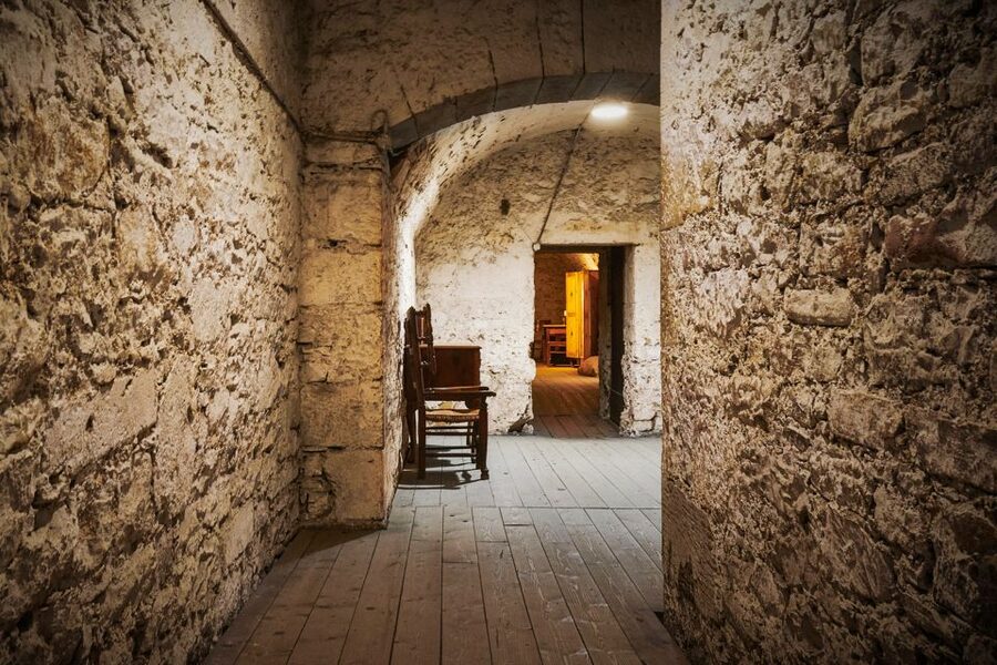 Edinburgh: Real Mary King's Close Guided Tour - What the one-hour route feels like