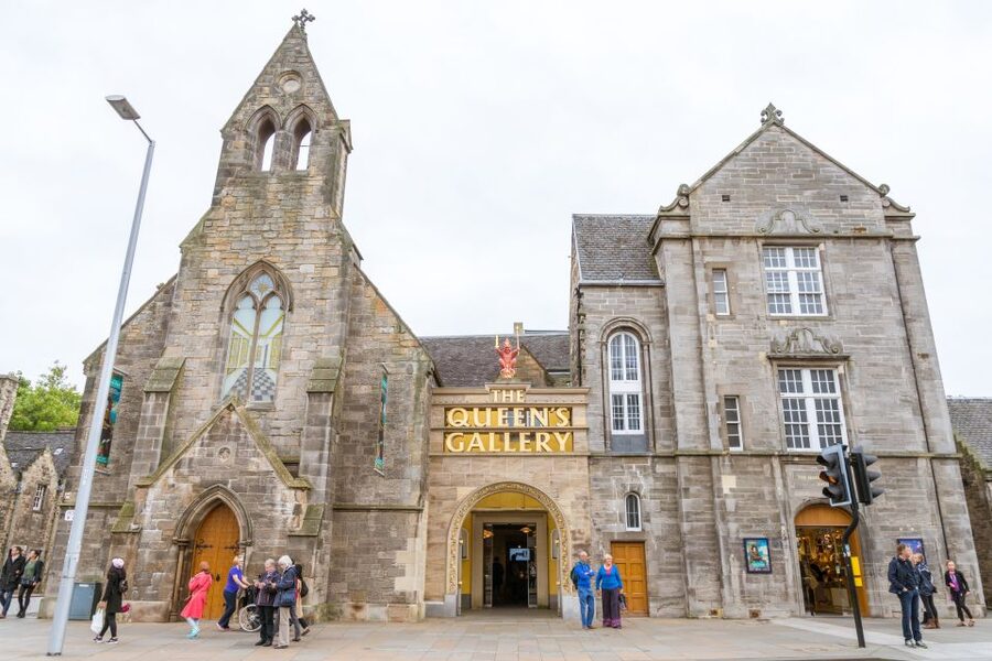 Edinburgh: Royal Attractions with Hop-On Hop-Off Bus Tours - How the Royal Edinburgh pass works