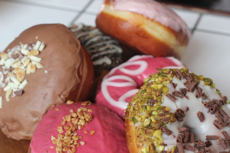 Edinburgh: Royal Mile Donut Tour with Donut Tastings - Key points to know before booking