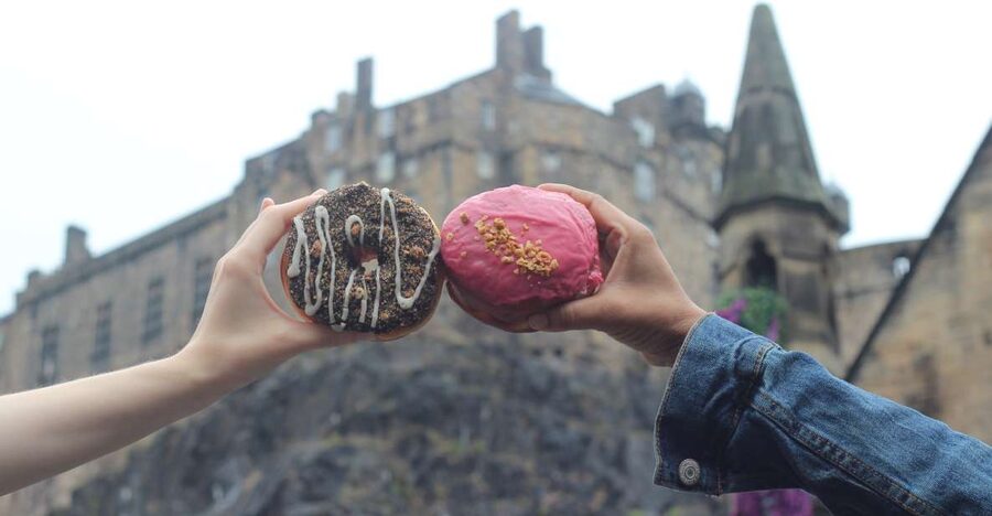 Edinburgh: Royal Mile Donut Tour with Donut Tastings - Booking flexibility and group planning