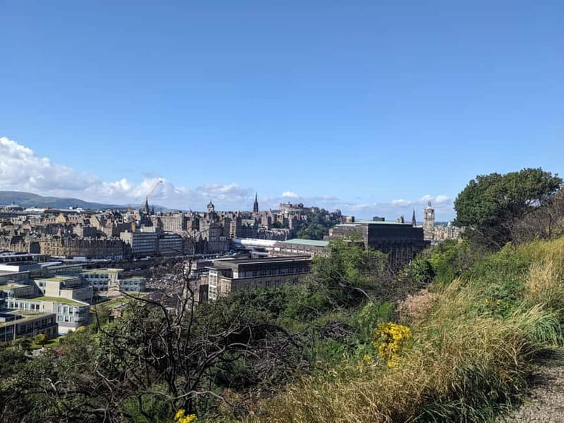 Edinburgh's must-see attractions: walking tour in French - Key points before you book