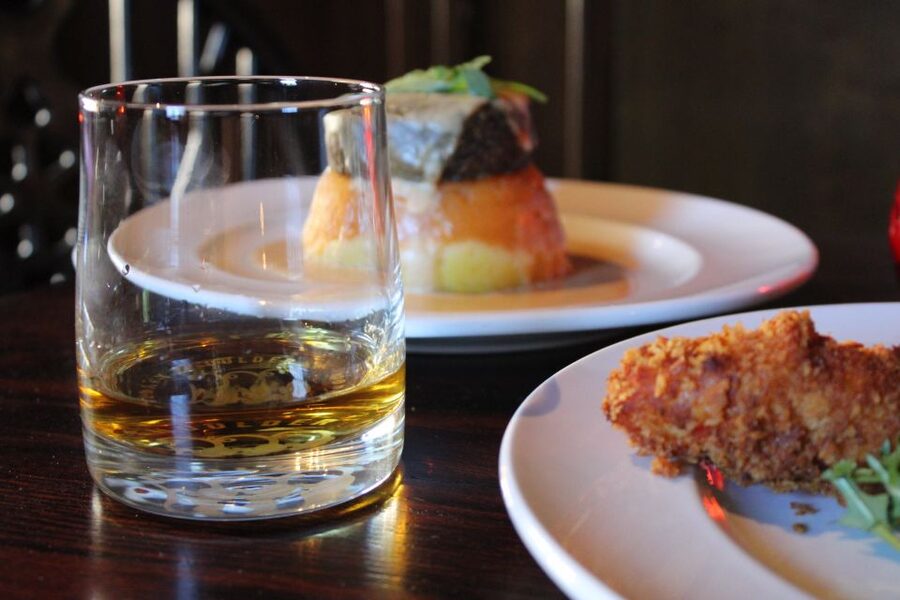 Edinburgh: Scottish Tasting Platter at The Tolbooth Tavern - Key points to know before booking