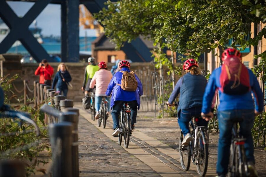 Edinburgh: Sightseeing Bike Tour - Practical tips for a better ride