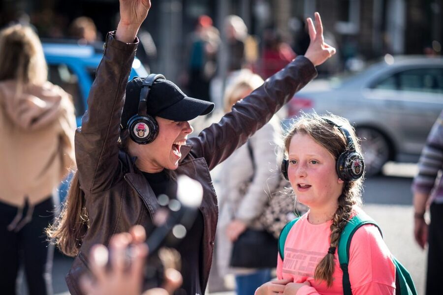 Edinburgh: Silent Disco Adventure Tour - Why the guides matter more than the playlist