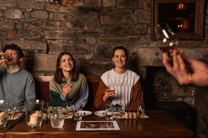 Edinburgh: Small-Group History of Whisky Tour with Tasting - From whisky smugglers to worldwide brands