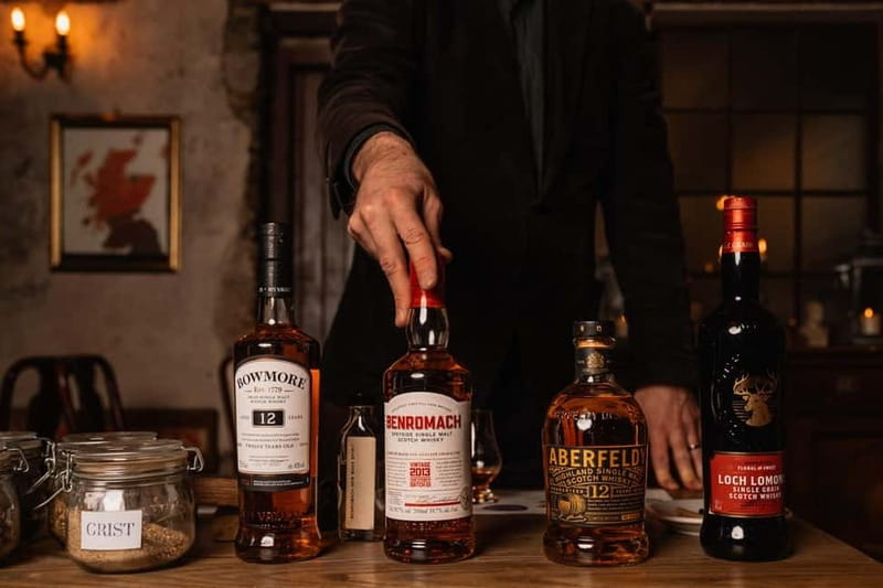 Edinburgh: Small-Group History of Whisky Tour with Tasting - How King James IV helped put whisky on the map