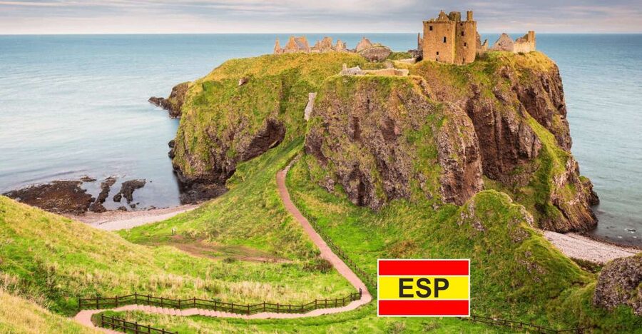 Edinburgh: St Andrews, Dunnottar Castle & Falkland Tour - A brief Dundee stop and the RRS Discovery