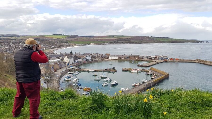 Edinburgh: St Andrews, Dunnottar Castle & Falkland Tour - The long day on the road