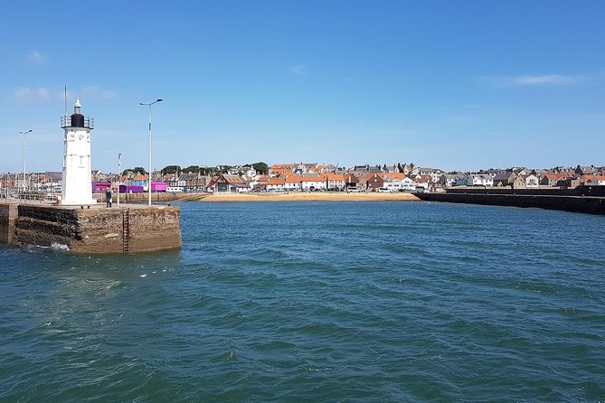 Edinburgh: St Andrews & The Fishing Villages of Fife - The vehicle, group size, and comfort