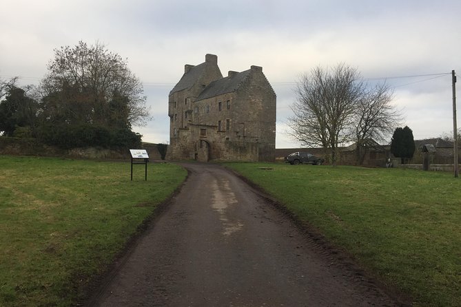 Edinburgh: The Outlander, Palaces & Jacobites Tour - Tuilyies standing stones: a quick photo stop