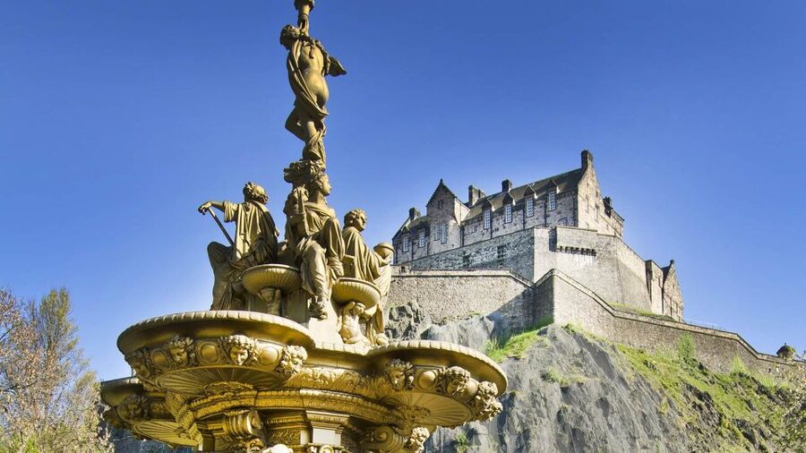 Edinburgh: The Royal City Tour from London - The self-guided format puts the planning on you