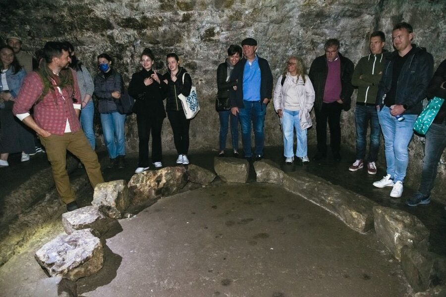 Edinburgh: Underground Vaults Tour - Is one hour enough?