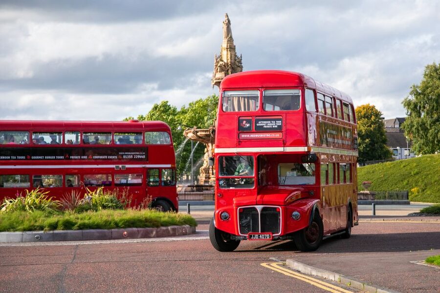 Edinburgh: Vintage Bus Tour with Afternoon Tea or Gin - Choosing tea, coffee, or the Edinburgh gin option