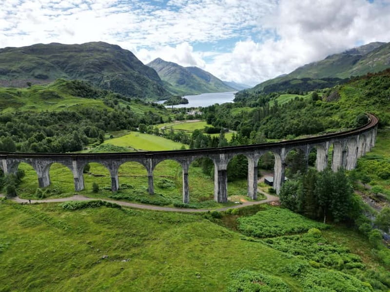 From Edinburgh: Glenfinnan Viaduct, Glencoe & Highlands Tour - Leaving Edinburgh for the Highland road