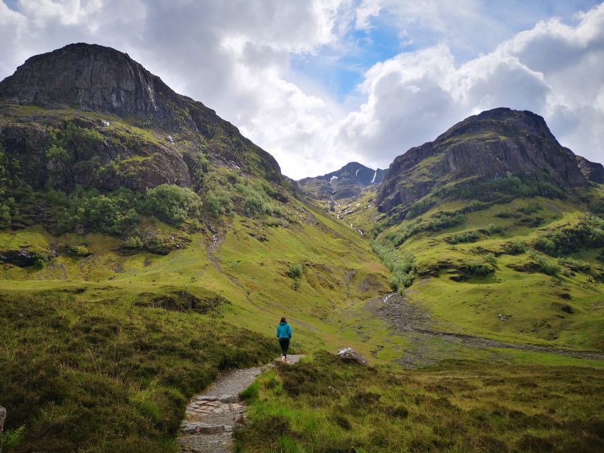 From Edinburgh: Hogwarts Express and Scottish Highlands Tour - Mallaig and the start of the rail ride