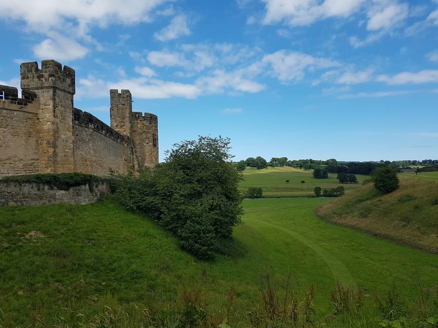From Edinburgh: Holy Island, Alnwick Castle & Northumbria - Flodden Field and the return through Coldstream