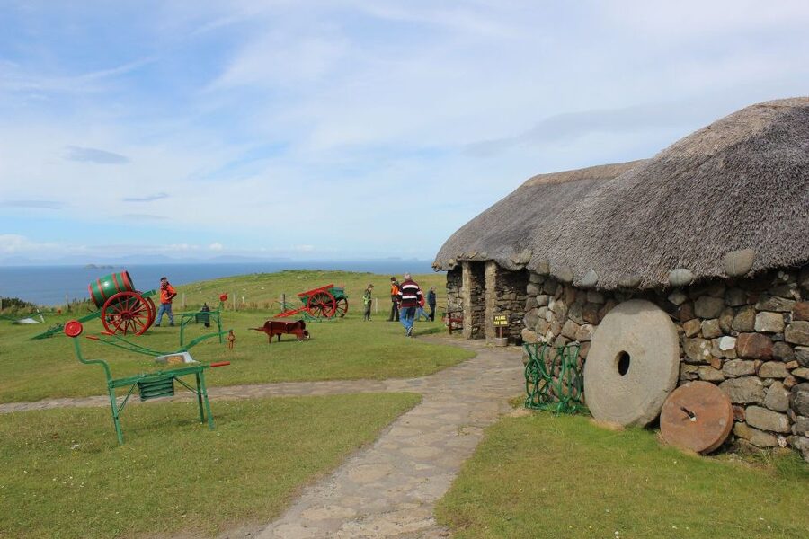 From Edinburgh: Isle of Skye and Outer Hebrides 6-Day Tour - What $1,626 includes, and what it does not