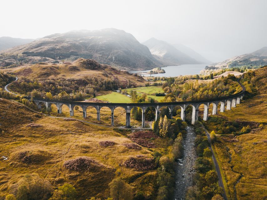 From Edinburgh: Isle of Skye and Outer Hebrides 6-Day Tour - Day 1: Kelpies, Stirling Castle, and the road to Inverness