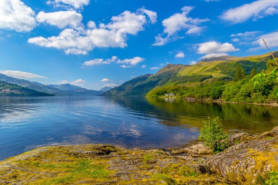 From Edinburgh: Stirling Castle, Loch Lomond & Whisky Tour - The road west from Edinburgh to Glasgow