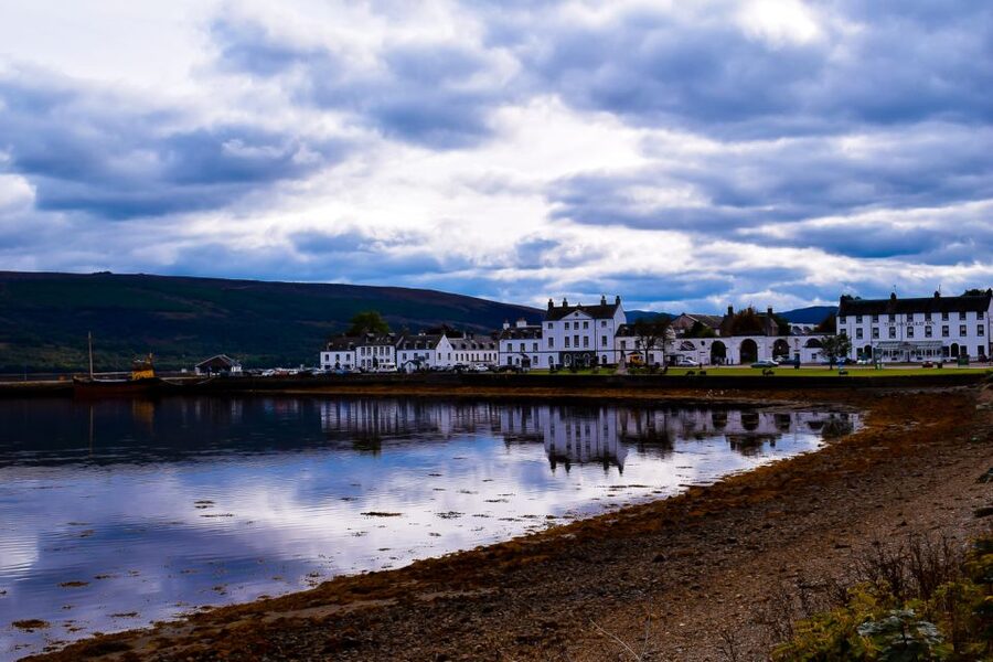 From Edinburgh: West Highland Lochs and Castles Day Trip - Crossing the Arrochar Alps at Rest and Be Thankful