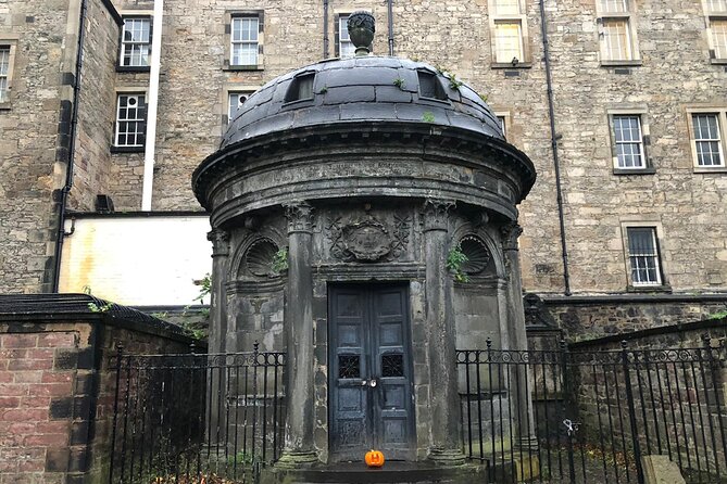 Ghosts of Edinburgh: Bloody Past Exploration Game and Tour - Mary King’s Close and Edinburgh’s underground reputation