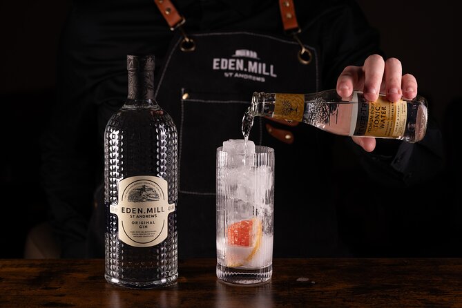 Gin Tasting Experience with a Perfect Serve - Three gins, three different directions