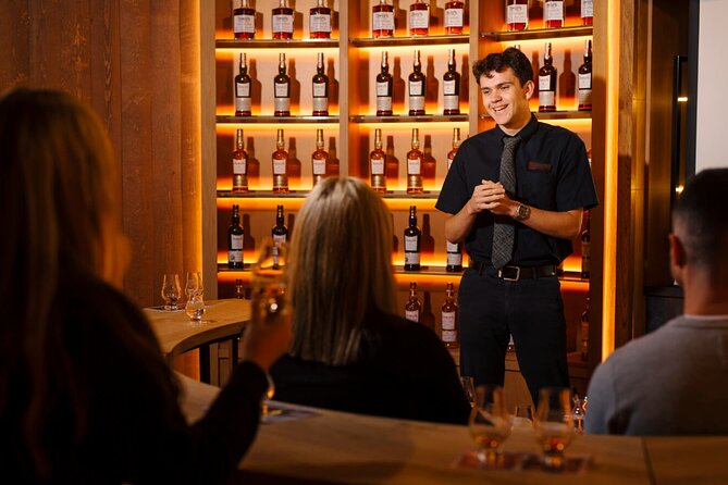 Guided Tour in Aberfeldy Distillery with Connoisseur Experience - Key points at a glance