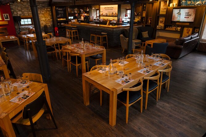 Guided Tour in Aberfeldy Distillery with Connoisseur Experience - Planning your visit from Aberfeldy