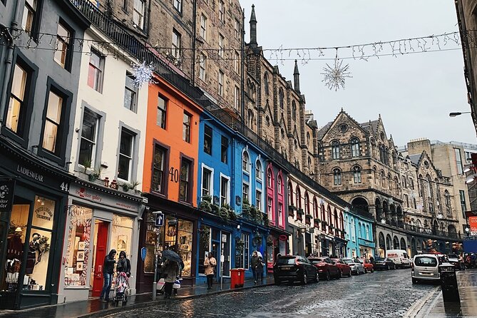 Harry Potter Tour & Edinburgh Castle Visit - The University of Edinburgh and Old Town