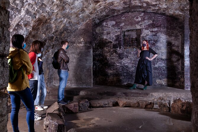 Haunted Vaults Walking Tour in Edinburgh - Forty minutes in Edinburgh’s underground vaults