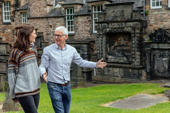 Highlights & Hidden Gems With Locals: Best of Edinburgh Private Tour - Royal Mile closes, cemeteries, gardens, and side streets