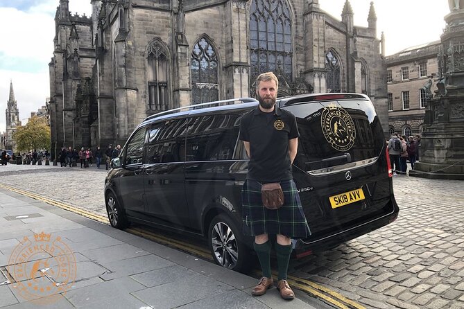 Historic Edinburgh and Rosslyn Chapel Full-Day Private Tour in a Premium Minivan - Comparing the New Town’s Georgian order