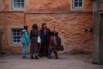 Immersive Old Town Ghost Walking Tour in Edinburgh