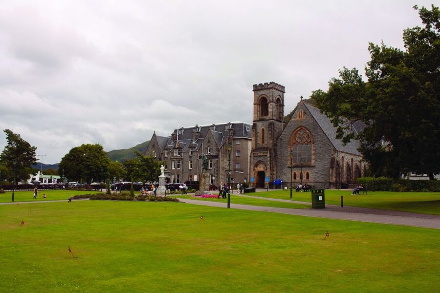 Isle of Skye and West Highlands: 4-Day Tour from Edinburgh - What the mini-coach adds to the trip