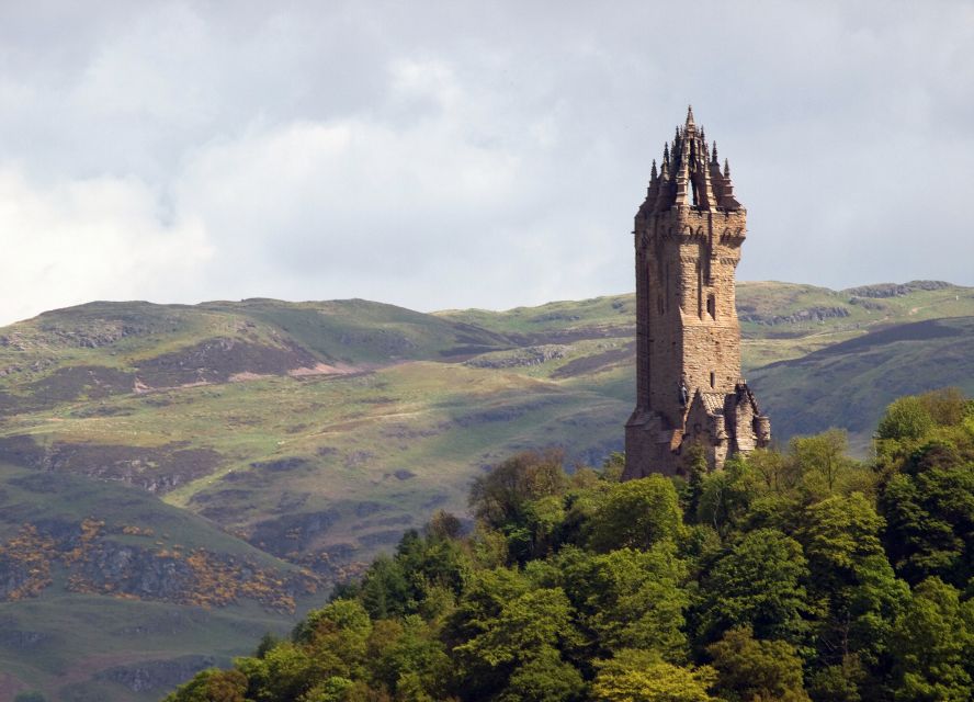 Loch Lomond, Stirling Castle, & Kelpies Tour from Edinburgh - The Kelpies: a powerful 30-minute opening stop