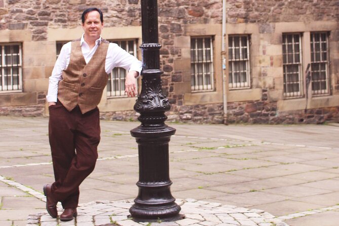 Magical Walking Tour in Edinburgh - Victoria Street and the Diagon Alley connection