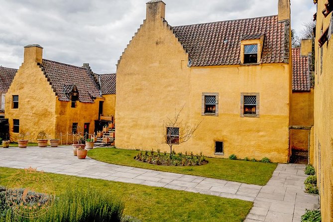 Outlander locations experience, Private Tour in a premium Minivan - Six Outlander locations without the public transport puzzle