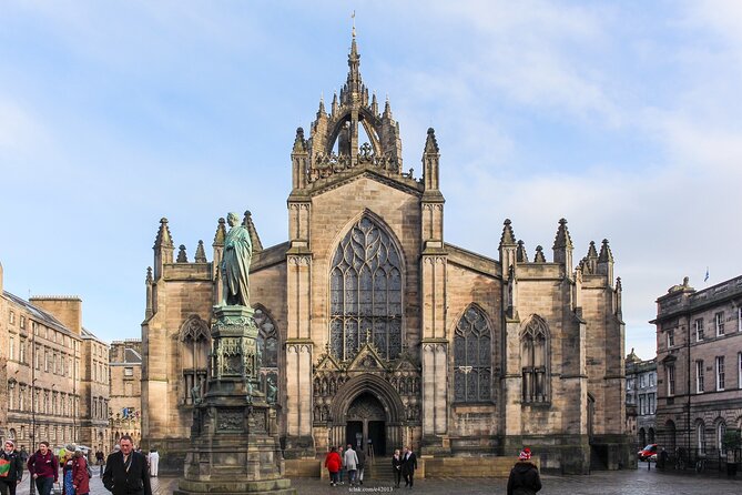 Private 4h Walking Tour in Edinburgh with Edinburgh Castle Tour - Why this private Edinburgh walk works well