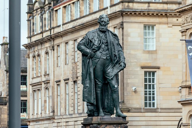 Private City Kickstart Tour: Edinburgh - The guides make the largest difference