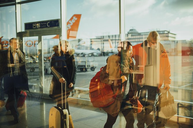 Private Edinburgh Departure Transfer - Hotel / Accommodation to Airport - Luggage is the detail you must clarify