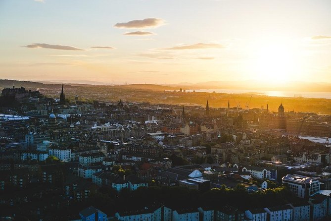 Private Edinburgh Departure Transfer - Hotel / Accommodation to Airport - Who should book this service?