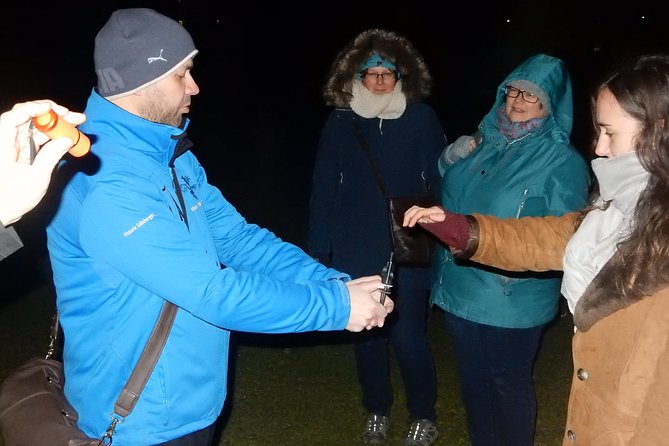 Private Greyfriars Kirkyard history tour - A private pace for couples and families