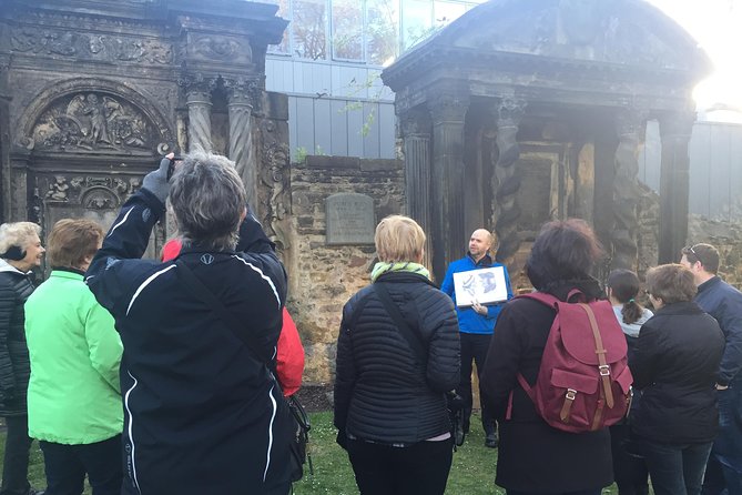 Private Greyfriars Kirkyard history tour - The kirk is separate from the kirkyard