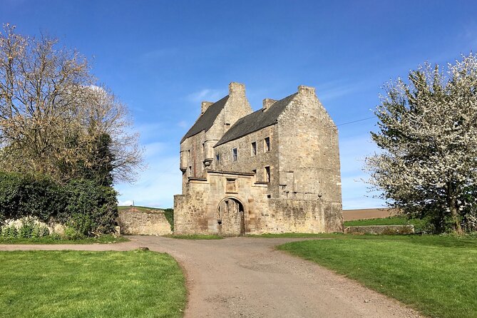 Private 'Outlander' Film Locations Day Trip from Edinburgh - Four Outlander places in one Edinburgh day