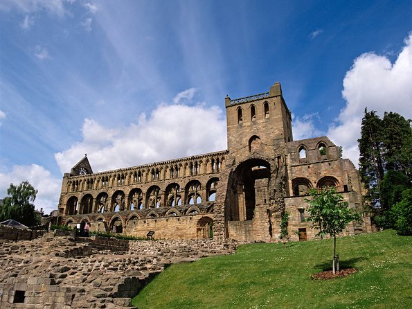 Rosslyn Chapel and Hadrian's Wall Small Group Tour from Edinburgh - Jedburgh is a brief final border stop