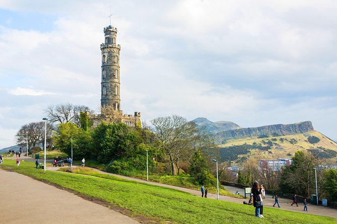Royal Edinburgh Ticket - Hop-On Hop-Off and Attraction Admissions - Starting at Waterloo Place