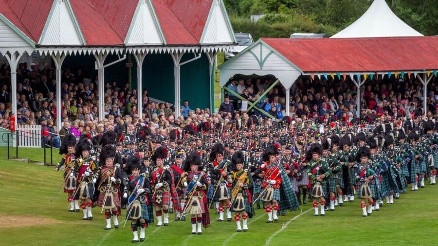 Scottish Highland Games Day Tour from Edinburgh - What a Highland Games day really feels like
