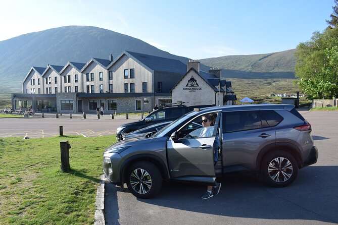 Scottish Highlands, Castles, Glencoe Day Trip from Edinburgh - Linlithgow Palace and the first taste of royal Scotland
