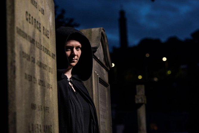 Small Group Edinburgh Underground Vaults & Graveyard Ghost Tour - Why the Blair Street vaults make this tour different
