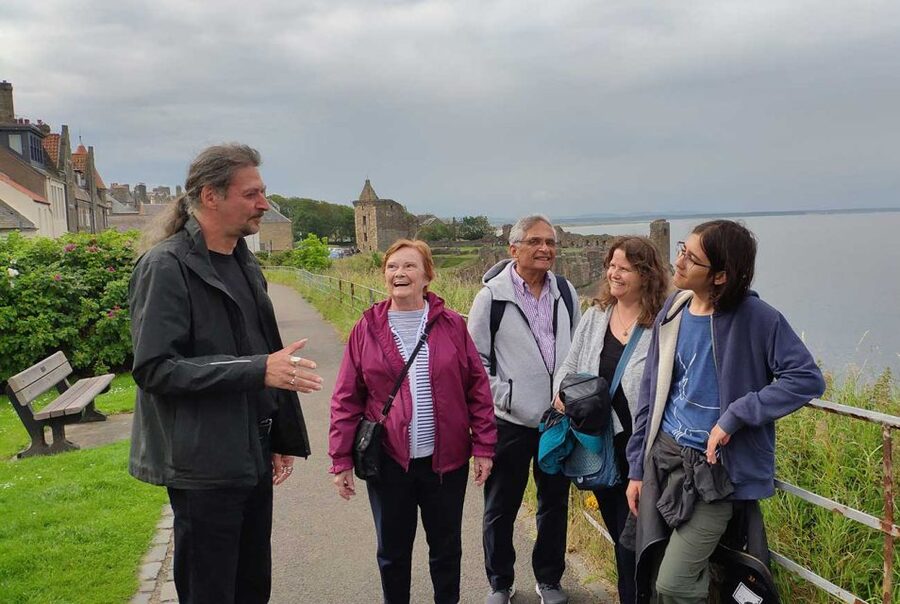 St Andrews: Guided Walking Tour, 12pm, 2pm daily - Starting at The Bothy in Church Square